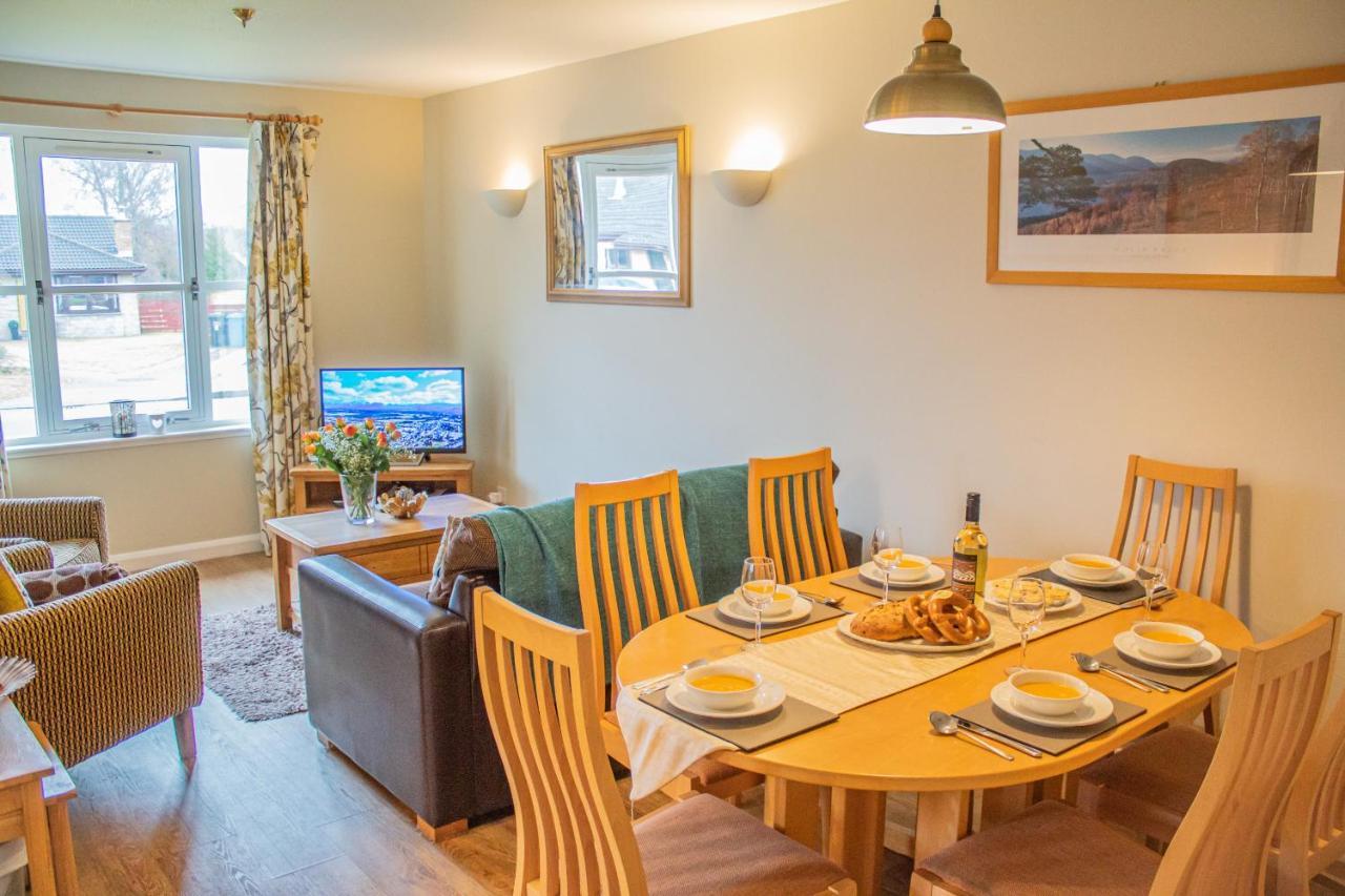 Pine Marten Cottage - Aviemore Exterior photo